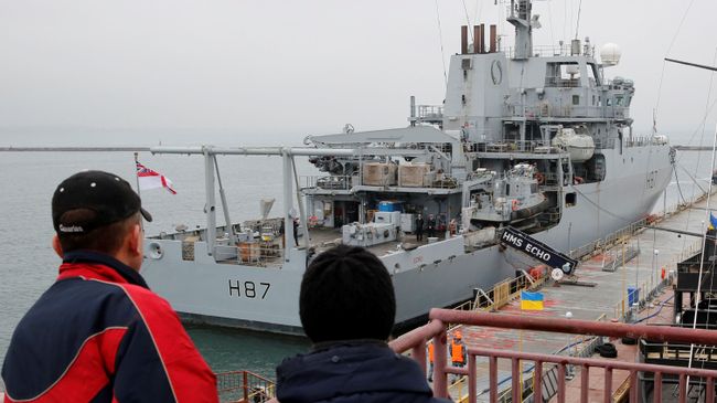 Корабль британского флота HMS Echo в черноморском порту Одесса. 21 декабря 2018 Корабль британского флота HMS Echo в черноморском порту Одесса. 21 декабря 2018
