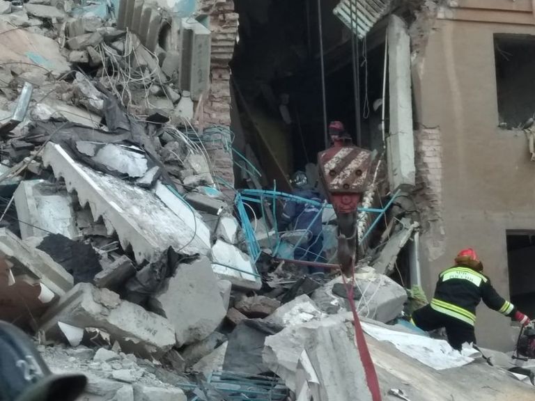 Обрушение подъезда в жилом доме в Магнитогорске. 31 декабря 2018 Обрушение подъезда в жилом доме в Магнитогорске. 31 декабря 2018