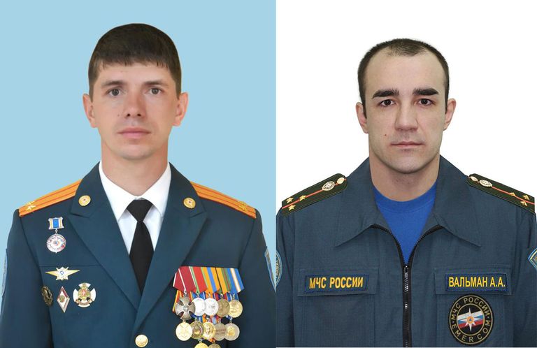 Подполковник Петр Гриценко и капитан Андрей Вальман, работающие в группе МЧС в Магнитогорске Подполковник Петр Гриценко и капитан Андрей Вальман, работающие в группе МЧС в Магнитогорске