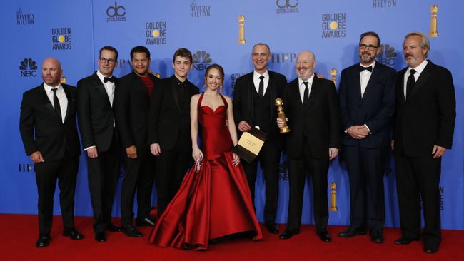 Сериал Американцы завоевал Золотой глобус в категории лучший драматический сериал Сериал Американцы завоевал Золотой глобус в категории лучший драматический сериал