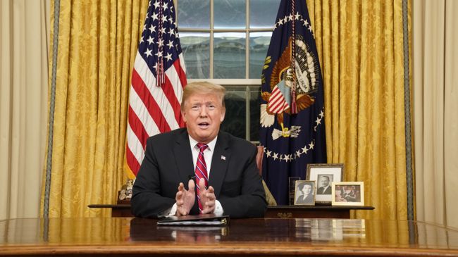 Президент США Дональд Трамп Президент США Дональд Трамп