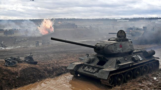 Военно-историческая реконструкция Штурм Берлина Военно-историческая реконструкция Штурм Берлина