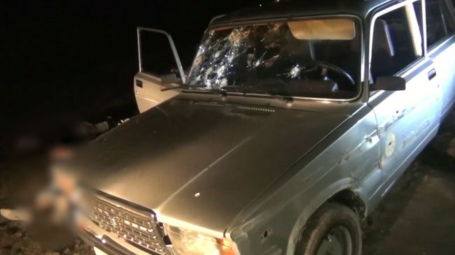 Силовики ликвидировали трех боевиков в Дагестане. Кадры с места операции Силовики ликвидировали трех боевиков в Дагестане. Кадры с места операции