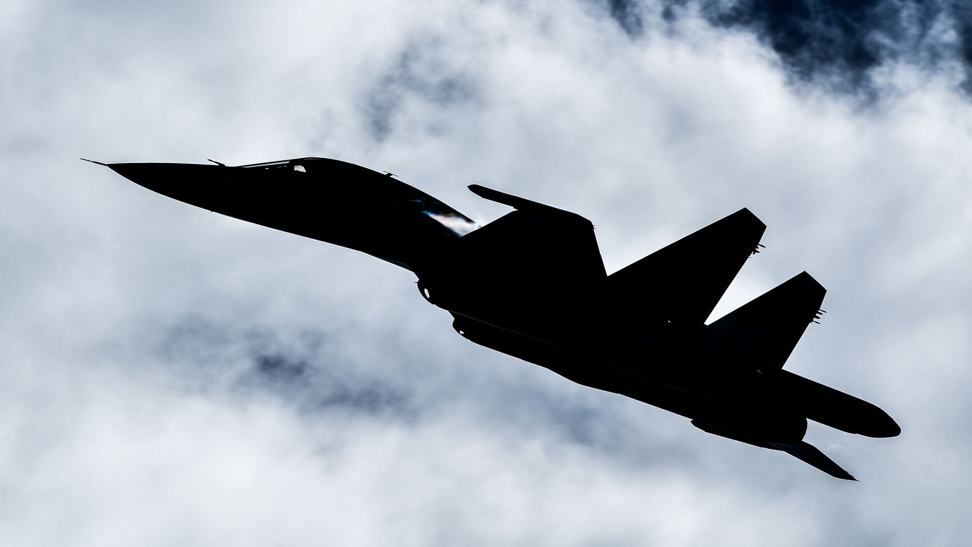 Истребитель-бомбардировщик Су-34 Истребитель-бомбардировщик Су-34 - РИА Новости, 1920, 09.09.2023