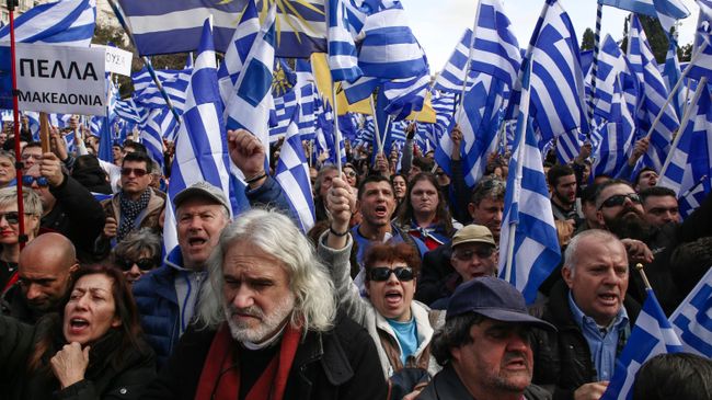 Акция в Афинах против соглашения Греции и Македонии