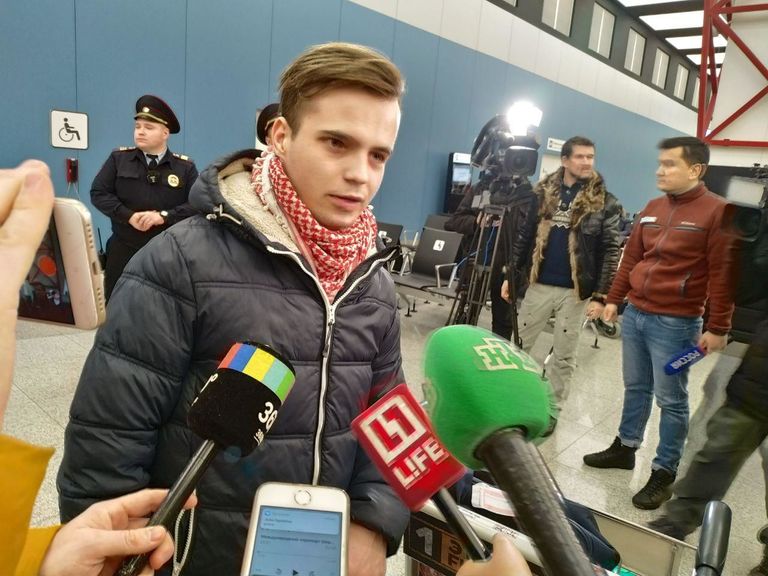 Пассажиры рейса Сургут-Москва в Шереметьево