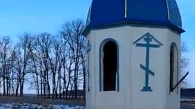 Неизвестные разгромили часовню канонической УПЦ недалеко от поселка Дубровка. 23 января 2019 Неизвестные разгромили часовню канонической УПЦ недалеко от поселка Дубровка. 23 января 2019