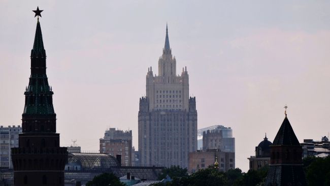 Здание министерства иностранных дел РФ Здание министерства иностранных дел РФ