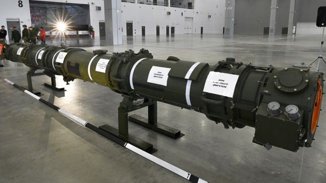Демонстрация ракеты 9М729 для военных атташе Демонстрация ракеты 9М729 для военных атташе