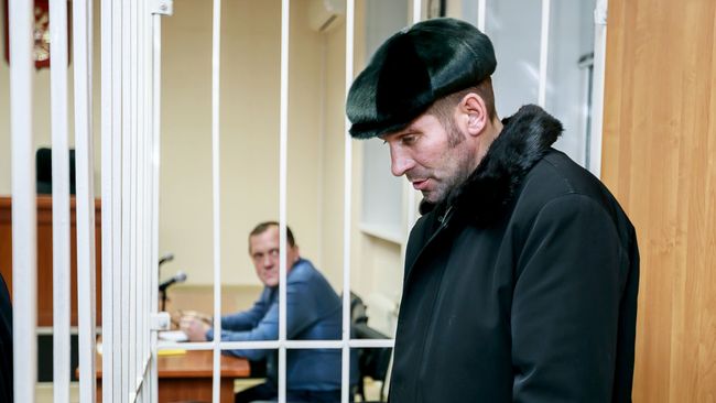 Избрание меры пресечения пассажиру рейса Сургут-Москва Павлу Шаповалову