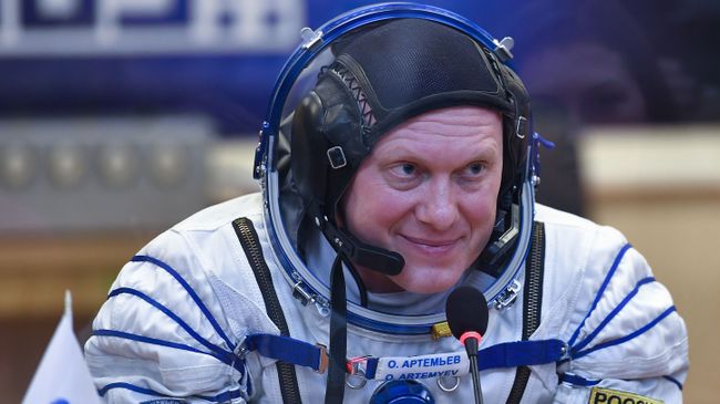 Космонавт Роскосмоса Олег Артемьев Космонавт Роскосмоса Олег Артемьев