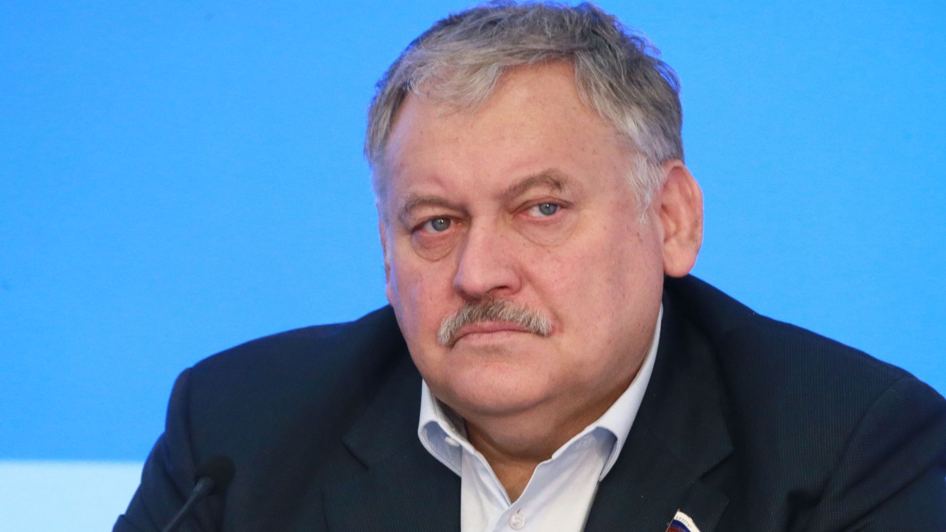 Депутат Государственной Думы Константин Затулин во время пресс-конференции на тему: Петр Порошенко уже приступил к фальсификации президентских выборов в Москве. 24 января 2019 Депутат Государственной Думы Константин Затулин во время пресс-конференции на тему: Петр Порошенко уже приступил к фальсификации президентских выборов в Москве. 24 января 2019 - РИА Новости, 1920, 10.08.2021