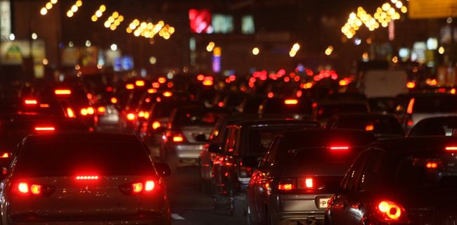 На месте аварии образовался небольшой затор