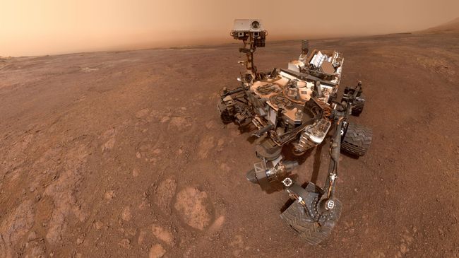 Селфи марсохода Curiosity. 15 января 2019 года