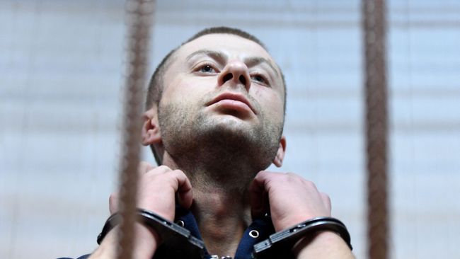 Денис Чуприков, подозреваемый в краже картины художника Архипа Куинджи из Третьяковской галереи, в Таганском районном суде. 29 января 2019 Денис Чуприков, подозреваемый в краже картины художника Архипа Куинджи из Третьяковской галереи, в Таганском районном суде. 29 января 2019