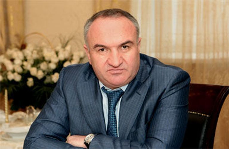 Рауль Арашуков Рауль Арашуков