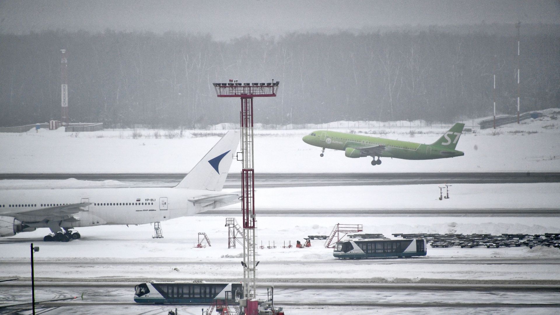 Самолет компании S7 Airlines Самолет компании S7 Airlines - РИА Новости, 1920, 31.01.2022