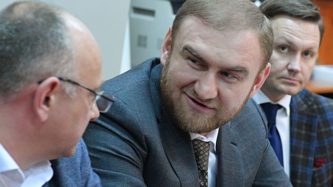 Сенатор Рауф Арашуков в Басманном суде Москвы. 30 января 2019 Сенатор Рауф Арашуков в Басманном суде Москвы. 30 января 2019