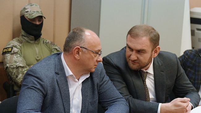 Сенатор Рауф Арашуков в суде Сенатор Рауф Арашуков в суде