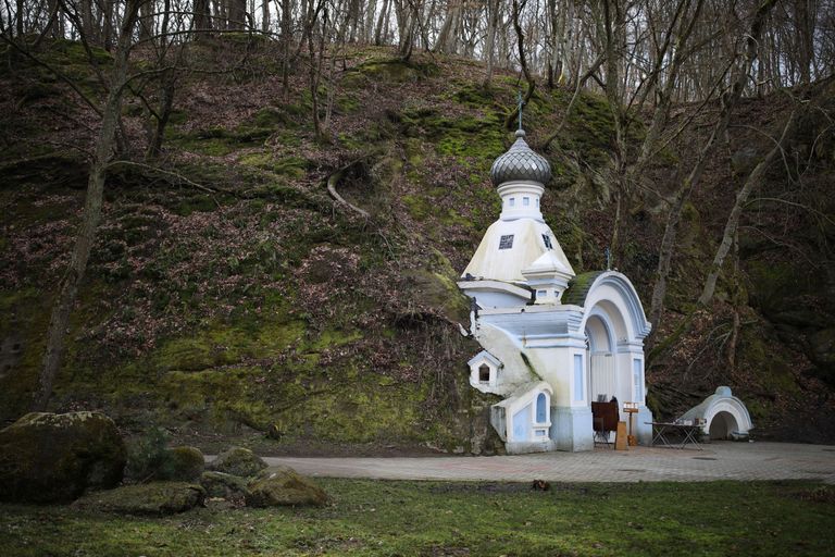 Иверская часовня и источник святителя Пантелеймона в Горячем Ключе Иверская часовня и источник святителя Пантелеймона в Горячем Ключе