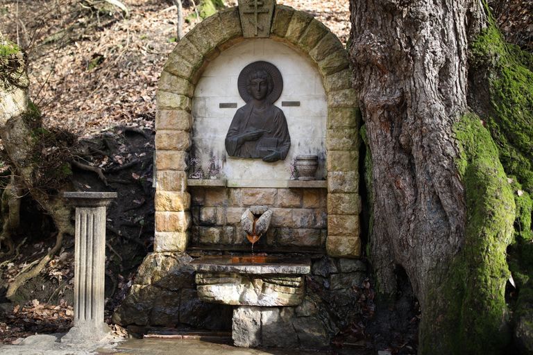 Источник святителя Пантелеймона в Горячем Ключе Источник святителя Пантелеймона в Горячем Ключе