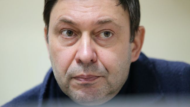 Руководитель портала РИА Новости Украина Кирилл Вышинский в Херсонском апелляционном суде Руководитель портала РИА Новости Украина Кирилл Вышинский в Херсонском апелляционном суде