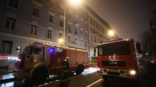 Пожар в жилом доме в центре Москвы