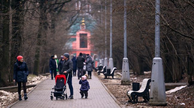 Теплая погода в Москве
