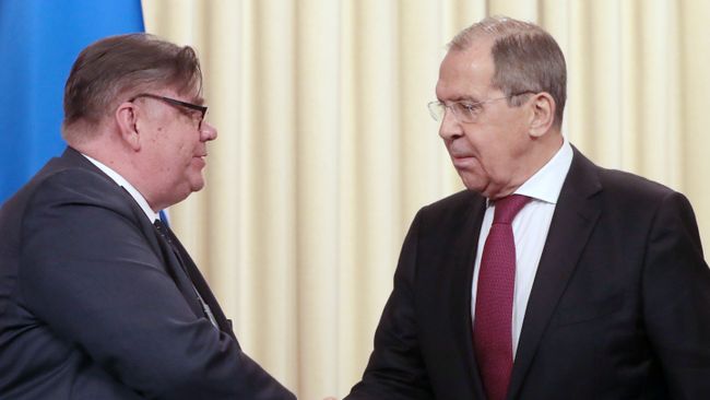 Министр иностранных дел РФ Сергей Лавров и министр иностранных дел Финляндии Тимо Сойни на пресс-конференции по итогам встречи в Москве. 12 февраля 2019