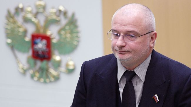 Председатель комитета Совета Федерации РФ по конституционному законодательству и государственному строительству Андрей Клишас Председатель комитета Совета Федерации РФ по конституционному законодательству и государственному строительству Андрей Клишас