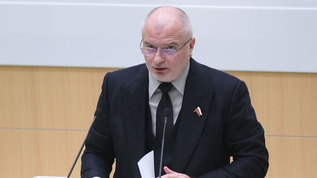 Председатель комитета Совета Федерации РФ по конституционному законодательству и государственному строительству Андрей Клишас Председатель комитета Совета Федерации РФ по конституционному законодательству и государственному строительству Андрей Клишас