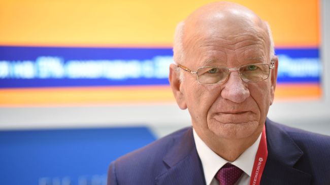 Губернатор Оренбургской области Юрий Берг Губернатор Оренбургской области Юрий Берг
