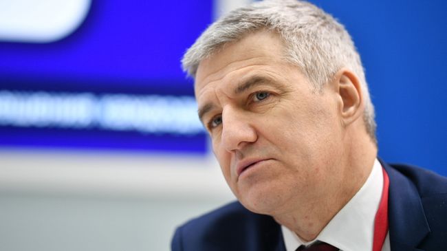 Глава Республики Карелия Артур Парфенчиков Глава Республики Карелия Артур Парфенчиков