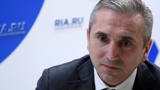 Губернатор Тюменской области Александр Моор Губернатор Тюменской области Александр Моор