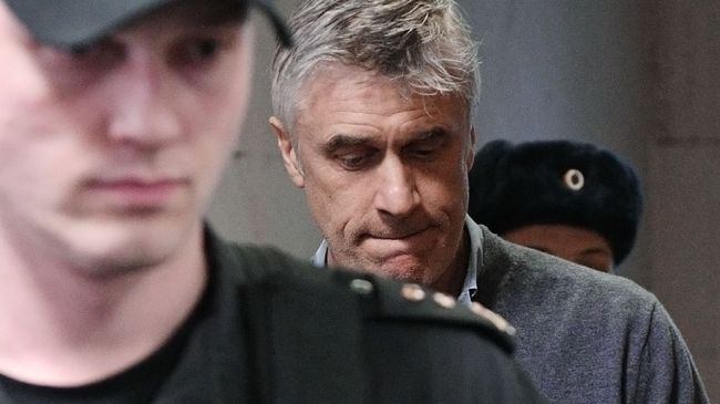 Основатель Baring Vostok Майкл Kалви в Басманном суде Москвы. 15 февраля 2019 Основатель Baring Vostok Майкл Kалви в Басманном суде Москвы. 15 февраля 2019