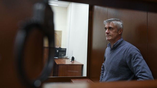 Основатель Baring Vostok Майкл Kалви в Басманном суде Основатель Baring Vostok Майкл Kалви в Басманном суде