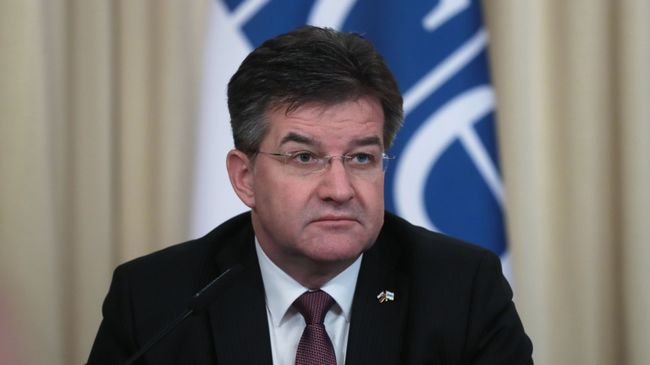 Министр иностранных дел Словакии Мирослав Лайчак во время встречи с министром иностранных дел РФ Сергеем Лавровым в Москве Министр иностранных дел Словакии Мирослав Лайчак во время встречи с министром иностранных дел РФ Сергеем Лавровым в Москве