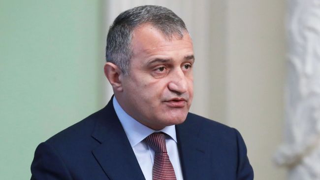 Президент Республики Южная Осетия Анатолий Бибилов Президент Республики Южная Осетия Анатолий Бибилов