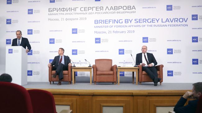 Министр иностранных дел РФ Сергей Лавров выступает во время брифинга для представителей Ассоциации европейского бизнеса в России. 21 февраля 2019 Министр иностранных дел РФ Сергей Лавров выступает во время брифинга для представителей Ассоциации европейского бизнеса в России. 21 февраля 2019