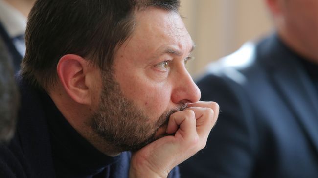 Руководитель портала РИА Новости Украина Кирилл Вышинский на заседании в Херсонском апелляционном суде. 21 февраля 2019 Руководитель портала РИА Новости Украина Кирилл Вышинский на заседании в Херсонском апелляционном суде. 21 февраля 2019
