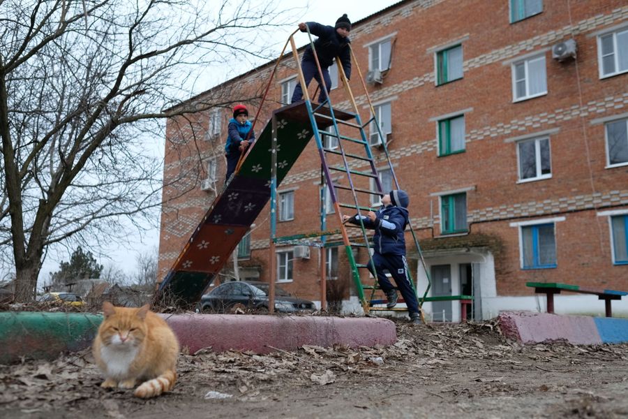 Детская площадка в станице Старощербиновской