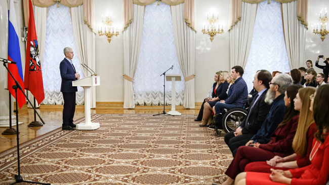 Мэр Москвы наградил активистов волонтерского движения столицы Мэр Москвы наградил активистов волонтерского движения столицы