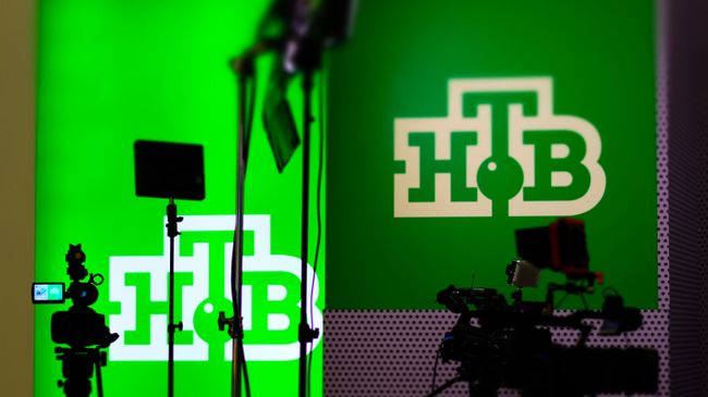 Стенд телекомпании НТВ Стенд телекомпании НТВ