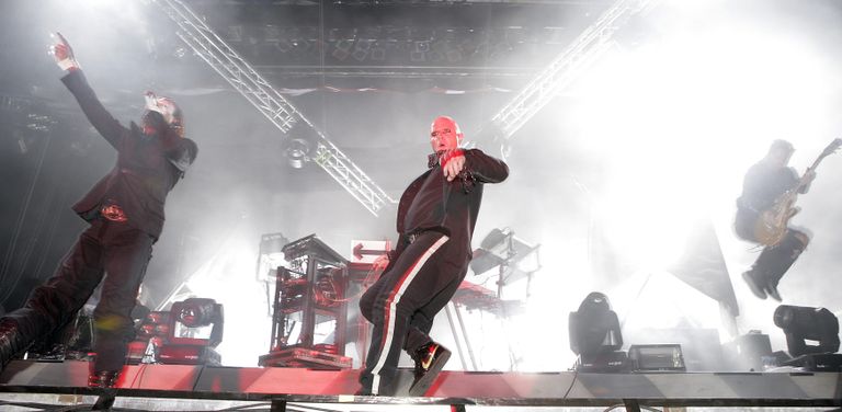 Выступление британской группы The Prodigy Выступление британской группы The Prodigy