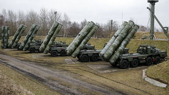 Зенитные ракетные комплексы С-400 Зенитные ракетные комплексы С-400