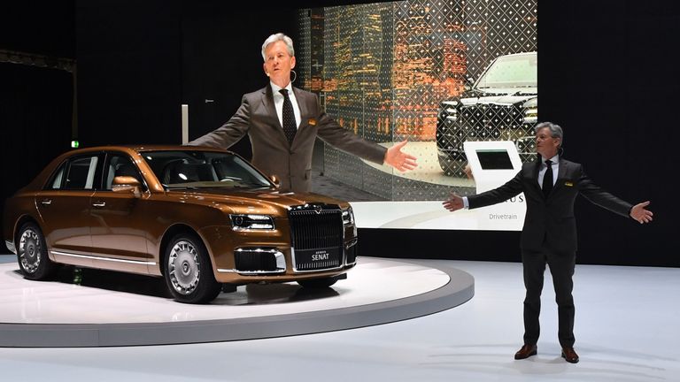 Автомобиль Aurus на Женевском автосалоне Автомобиль Aurus на Женевском автосалоне