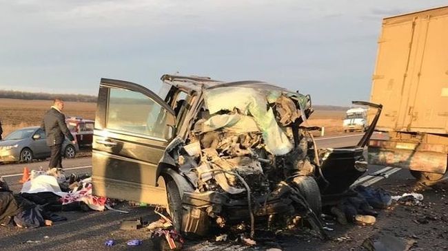 На месте ДТП в Кочубеевском районе Ставропольского края. 6 марта 2019 На месте ДТП в Кочубеевском районе Ставропольского края. 6 марта 2019