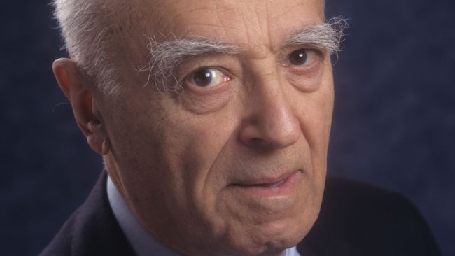 Актер театра и кино Владимир Этуш Актер театра и кино Владимир Этуш