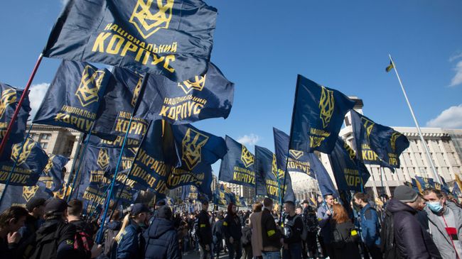 Участники акции протеста в Киеве Участники акции протеста в Киеве
