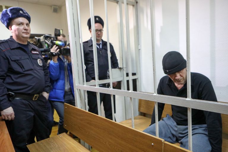 Обвиняемый в повреждении картины художника Ильи Репина Иван Грозный и его сын Иван 16 ноября 1581 года Игорь Подпорин во время судебного заседания в Замоскворецком суде. 11 марта 2019 Обвиняемый в повреждении картины художника Ильи Репина Иван Грозный и его сын Иван 16 ноября 1581 года Игорь Подпорин во время судебного заседания в Замоскворецком суде. 11 марта 2019